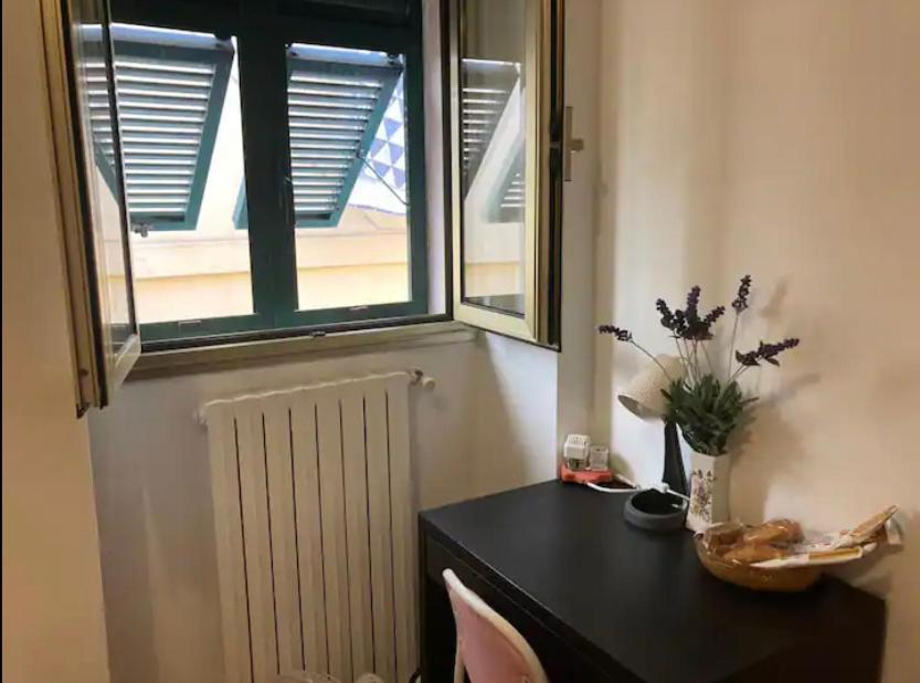 Cheerful Room, Sharing Kitchen In A Cosy Family Art House, Ideal For One Person Or Couple San Remo Exterior foto